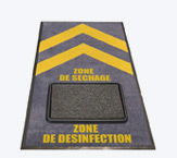Tapis avec bac désinfectant